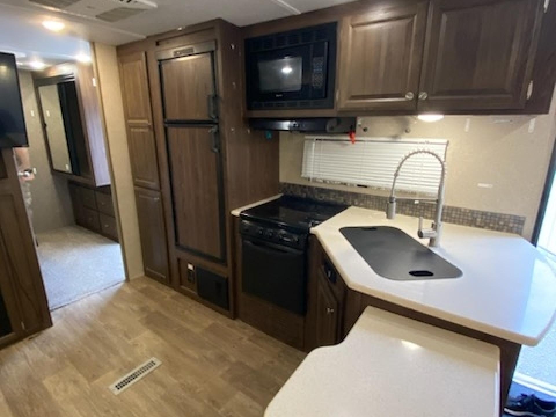 2019 forest river rockwood windjammer 2715vs