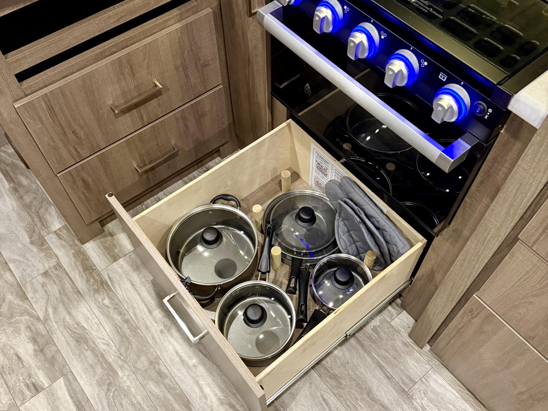 2022 Grand Design Imagine 2400bh