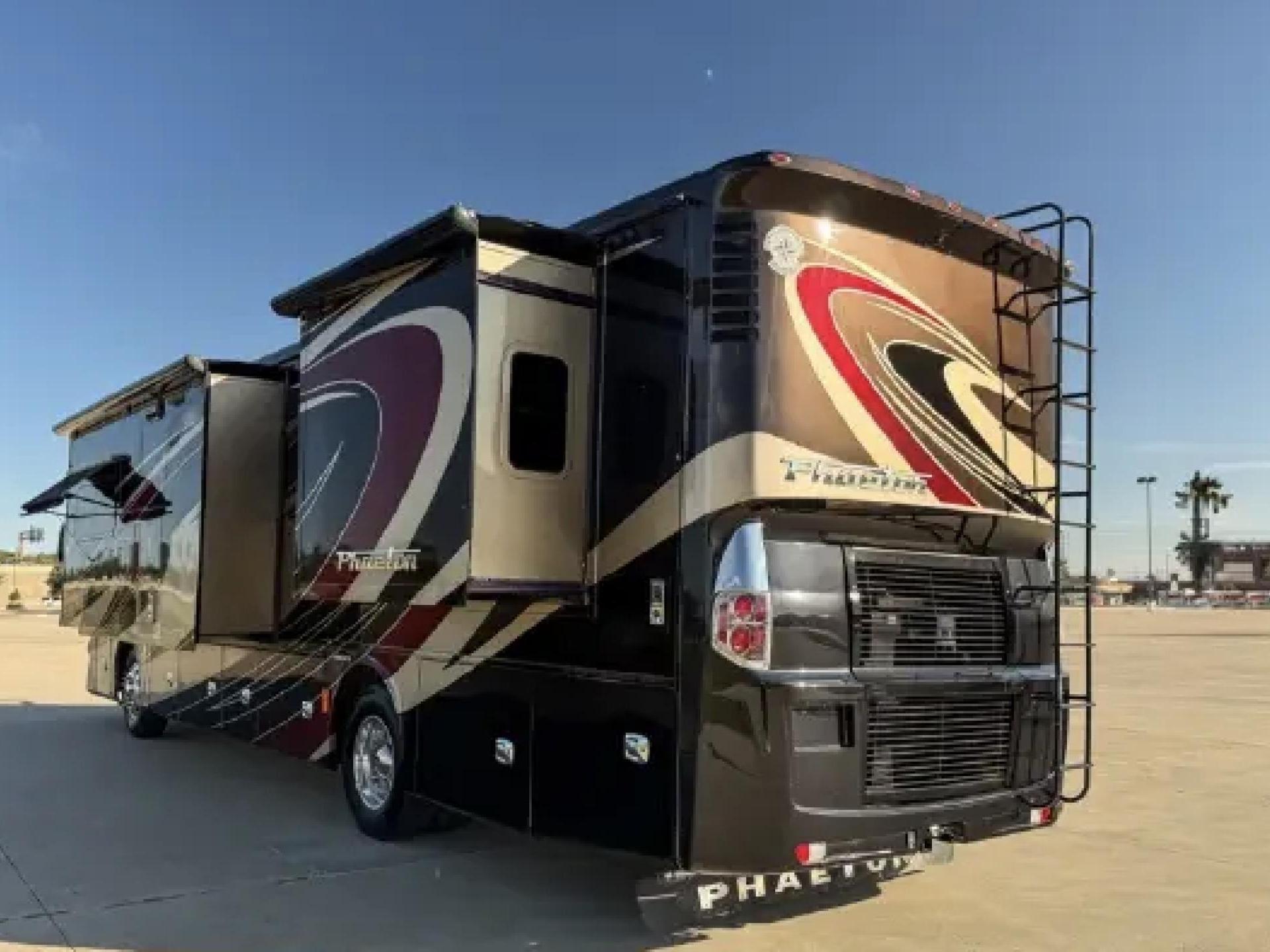 2015 Tiffin Phaeton 36gh