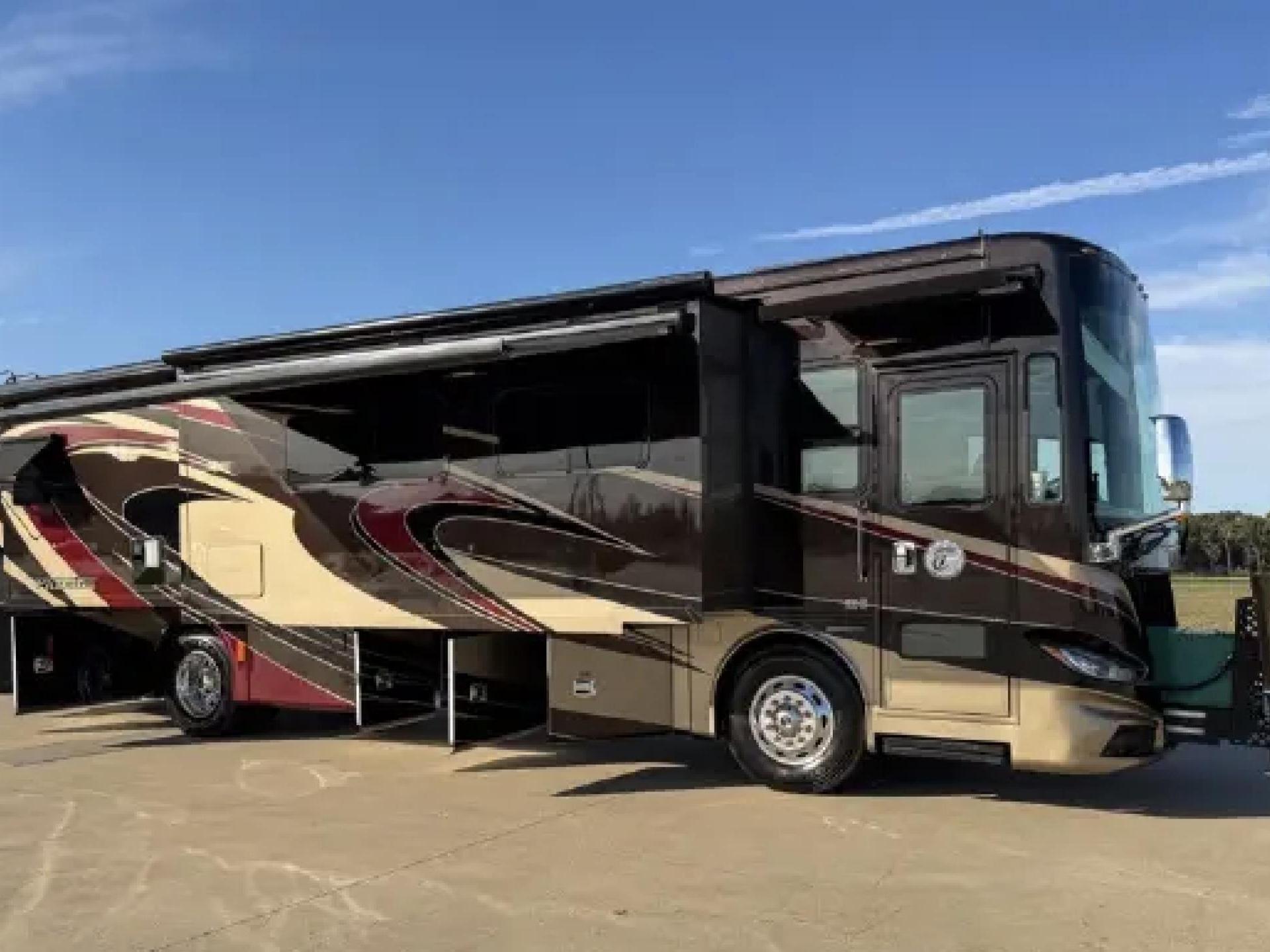 2015 Tiffin Phaeton 36gh