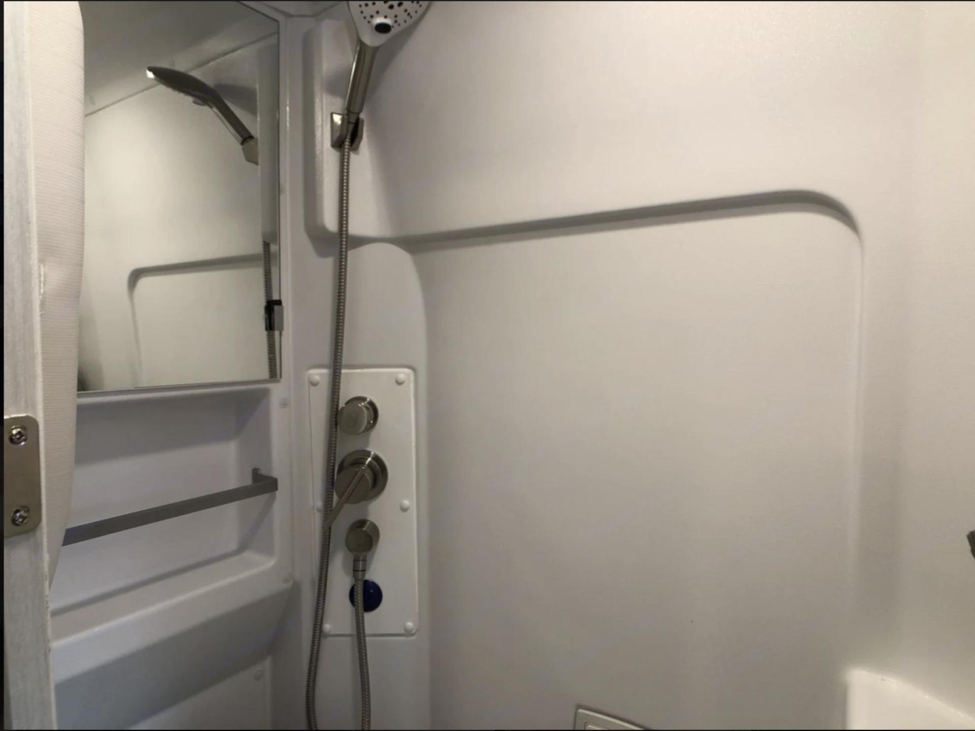 2025 Entegra Coach Ethos 20e