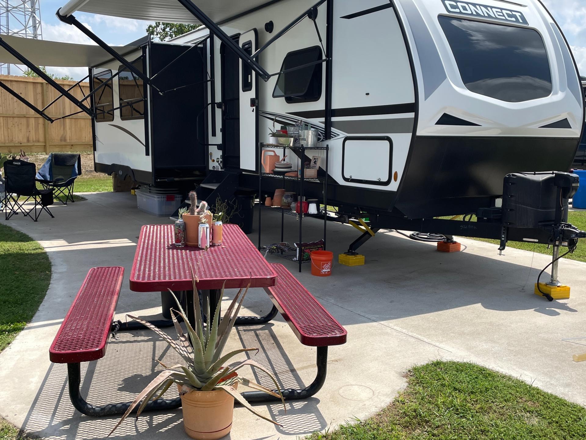 2022 K-Z Connect 322bhk