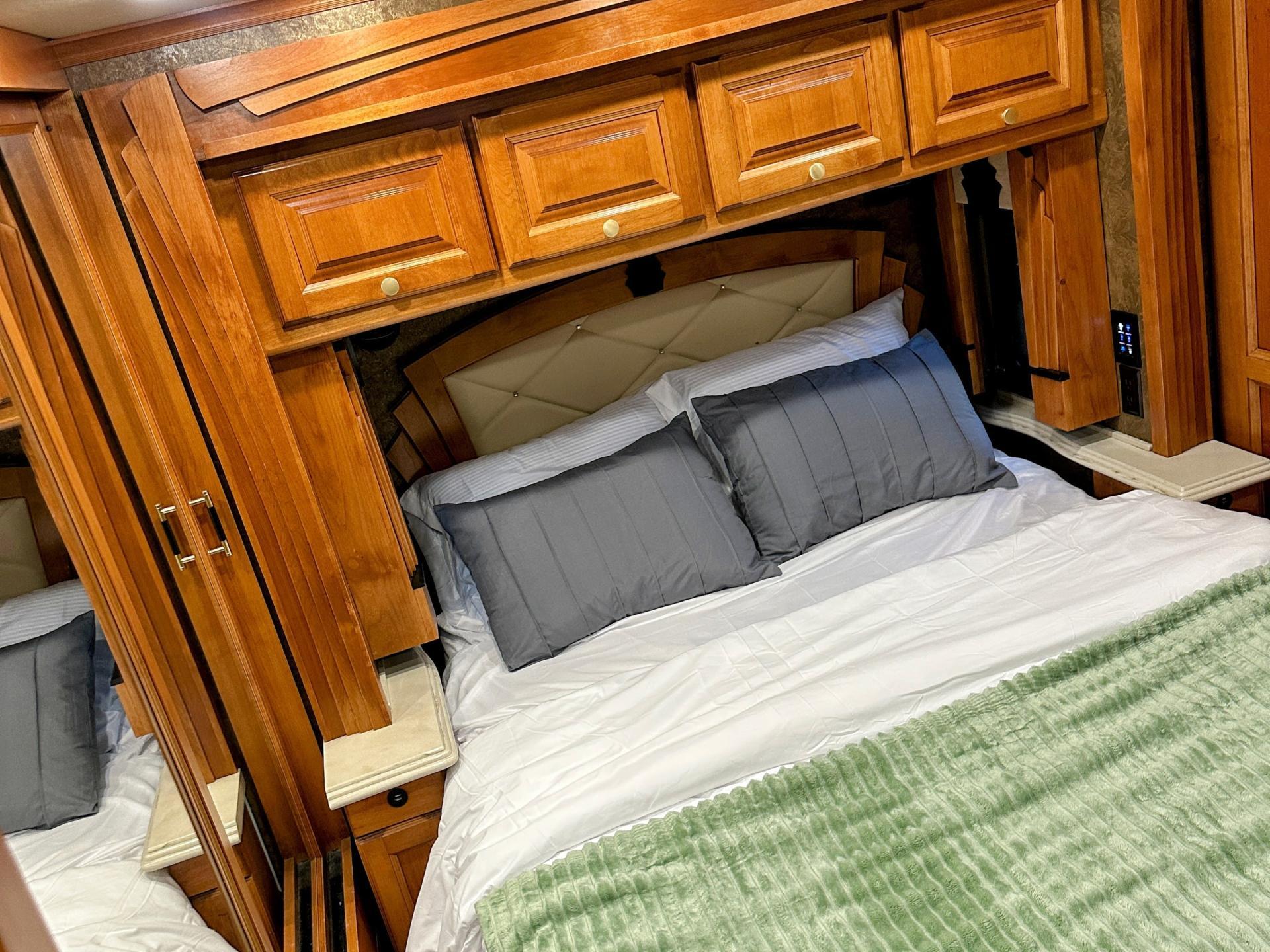 2015 Tiffin Phaeton 36gh