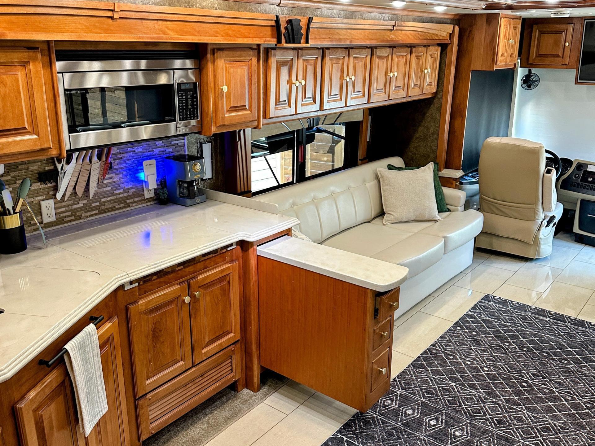 2015 Tiffin Phaeton 36gh