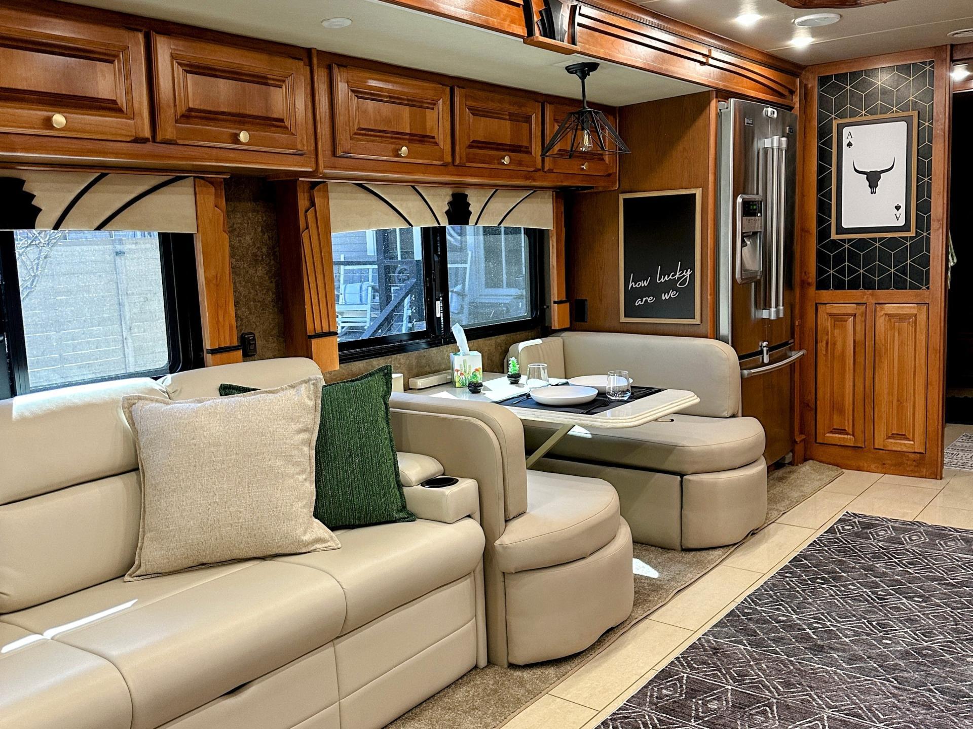 2015 Tiffin Phaeton 36gh