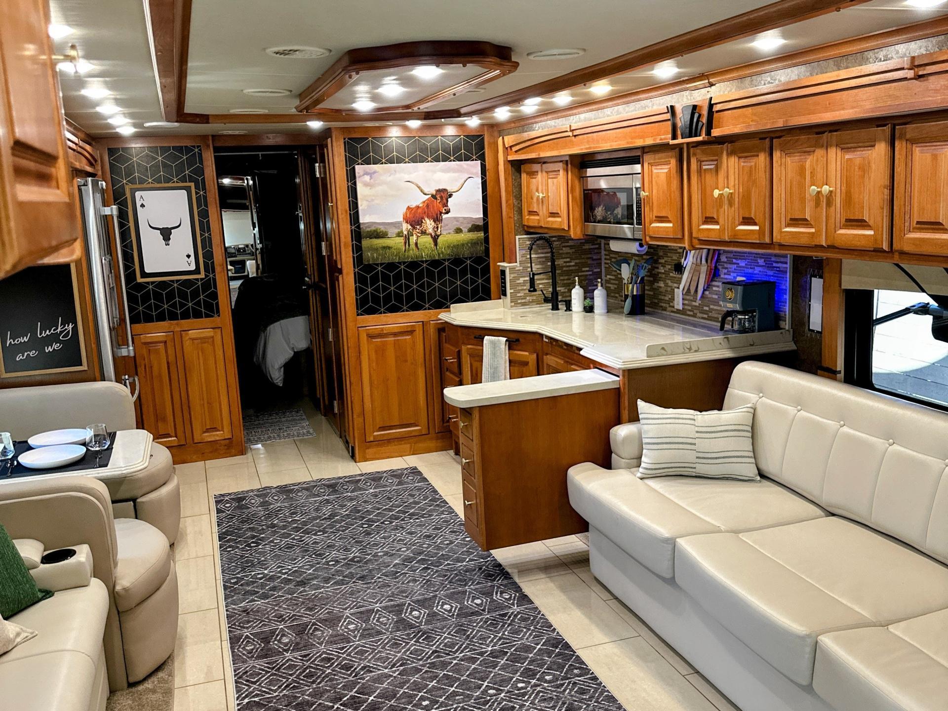 2015 Tiffin Phaeton 36gh