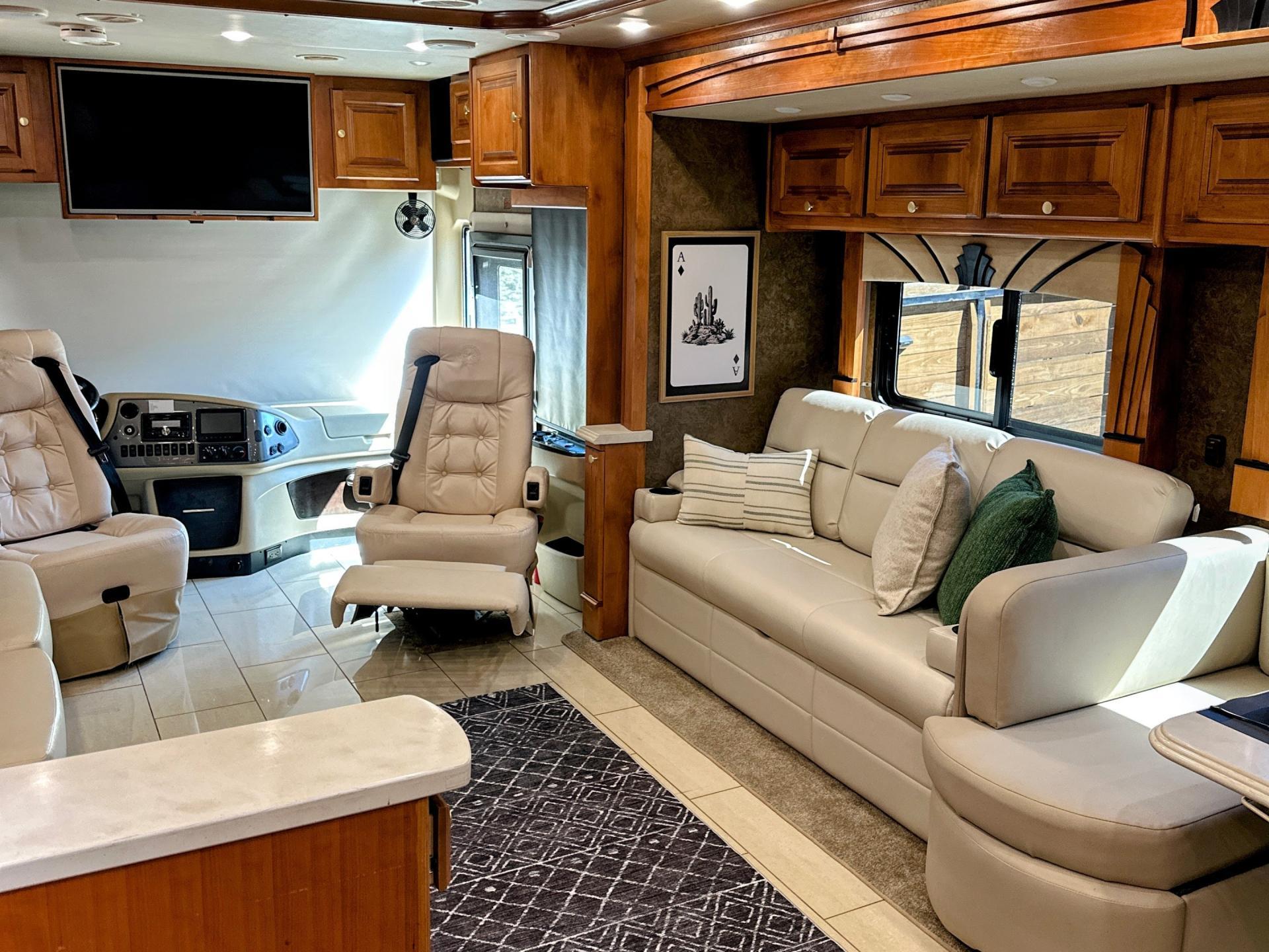 2015 Tiffin Phaeton 36gh