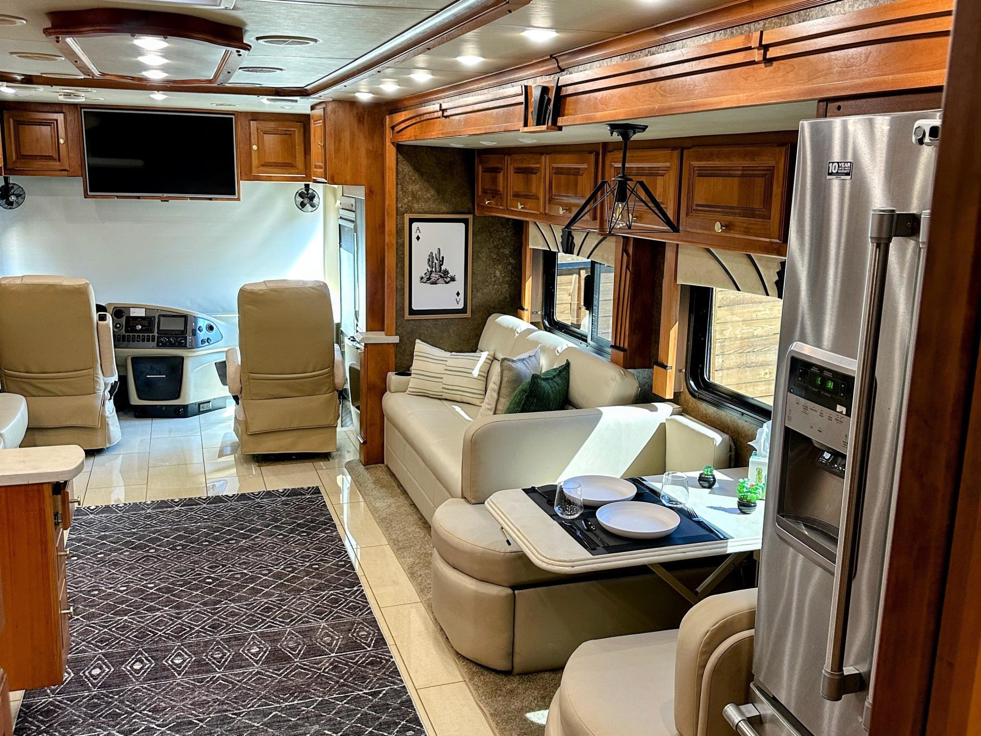 2015 Tiffin Phaeton 36gh