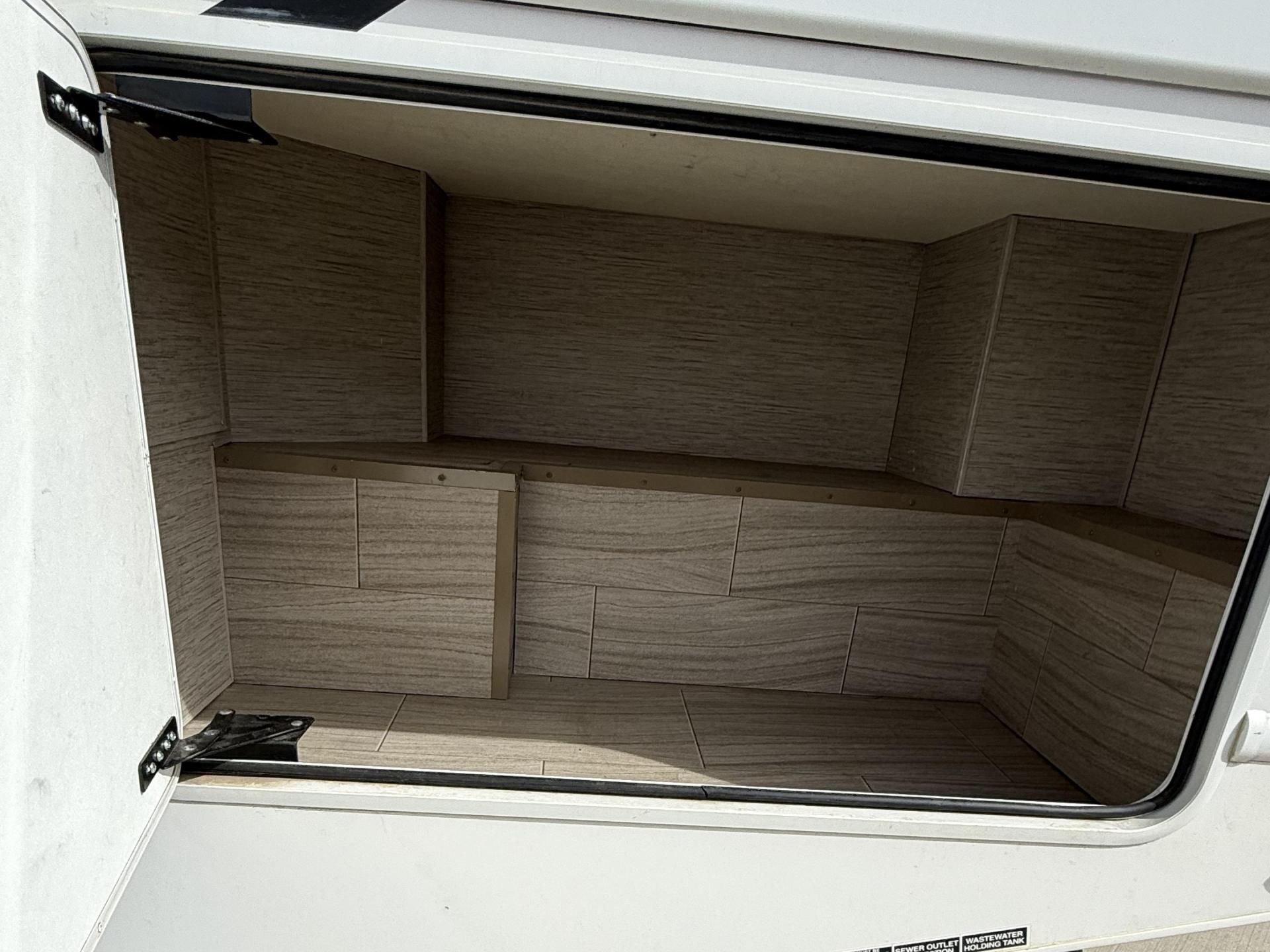 2021 Thor Motor Coach Coleman 22CMF