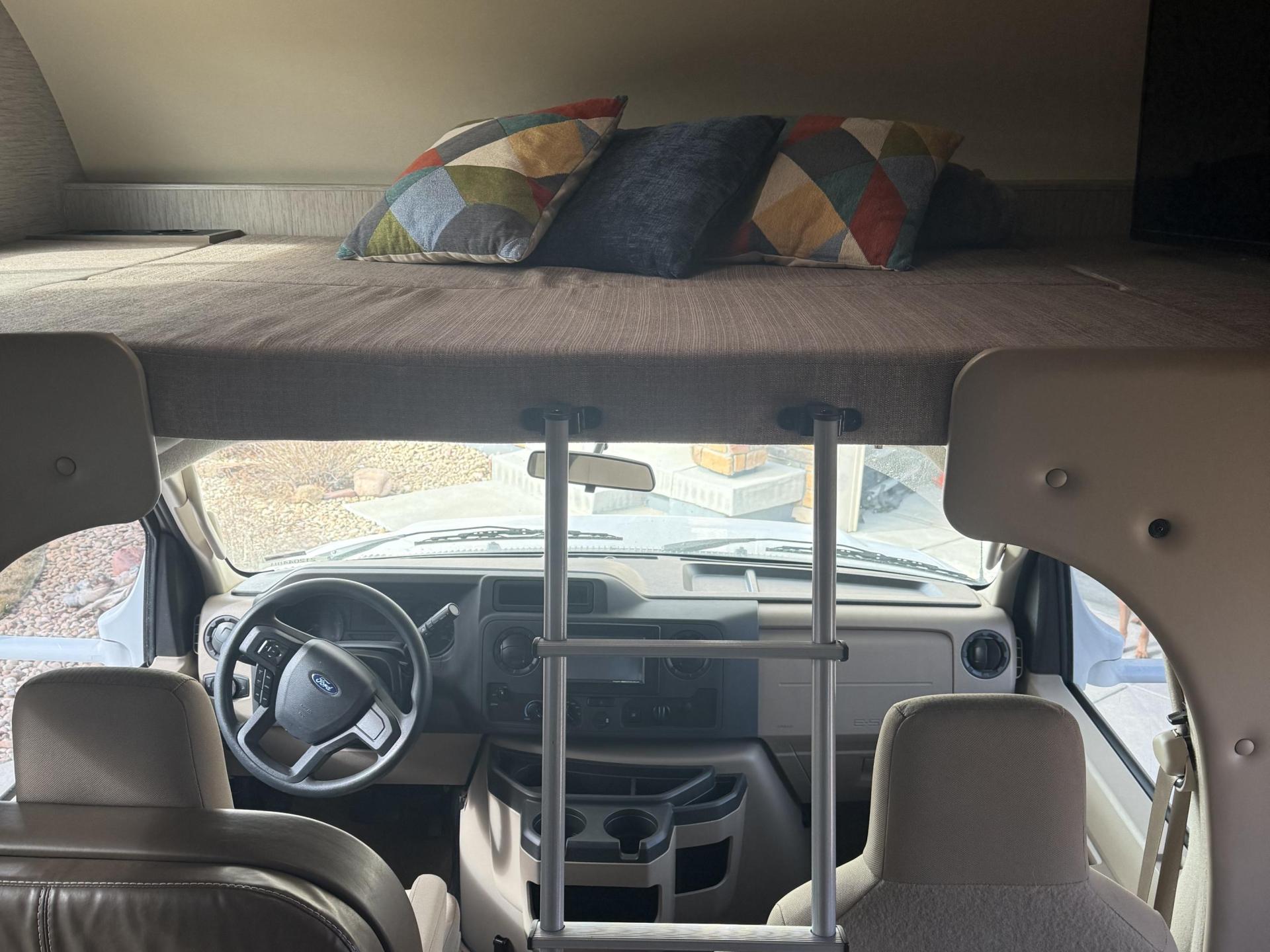 2021 Thor Motor Coach Coleman 22CMF