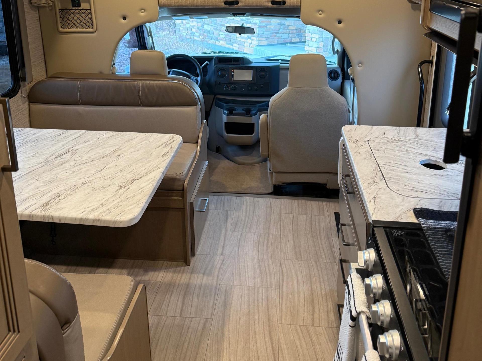 2021 Thor Motor Coach Coleman 22CMF