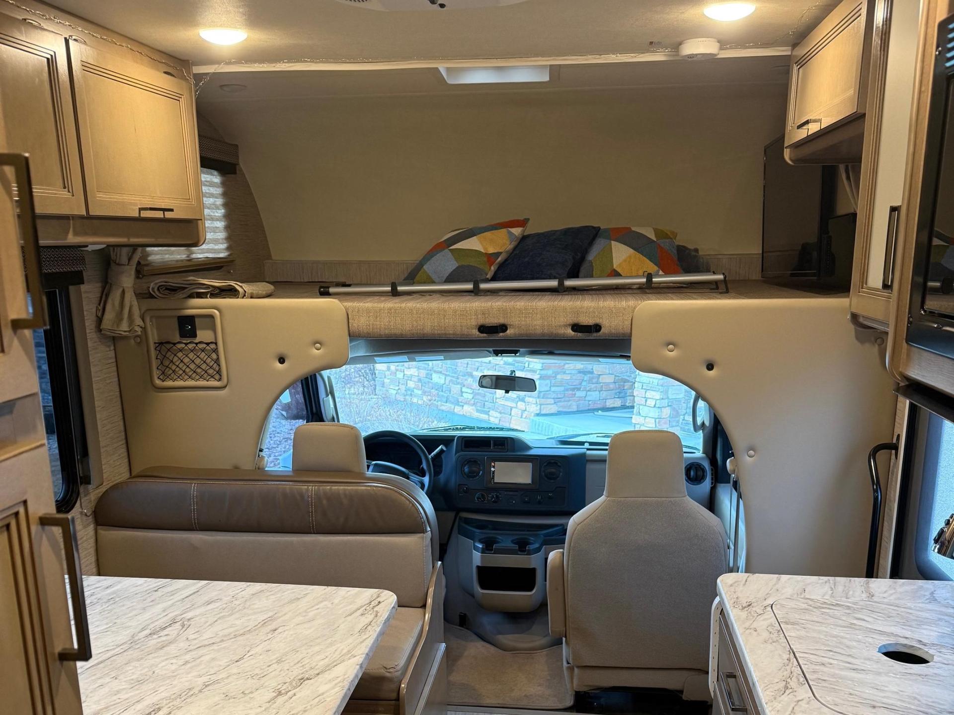 2021 Thor Motor Coach Coleman 22CMF