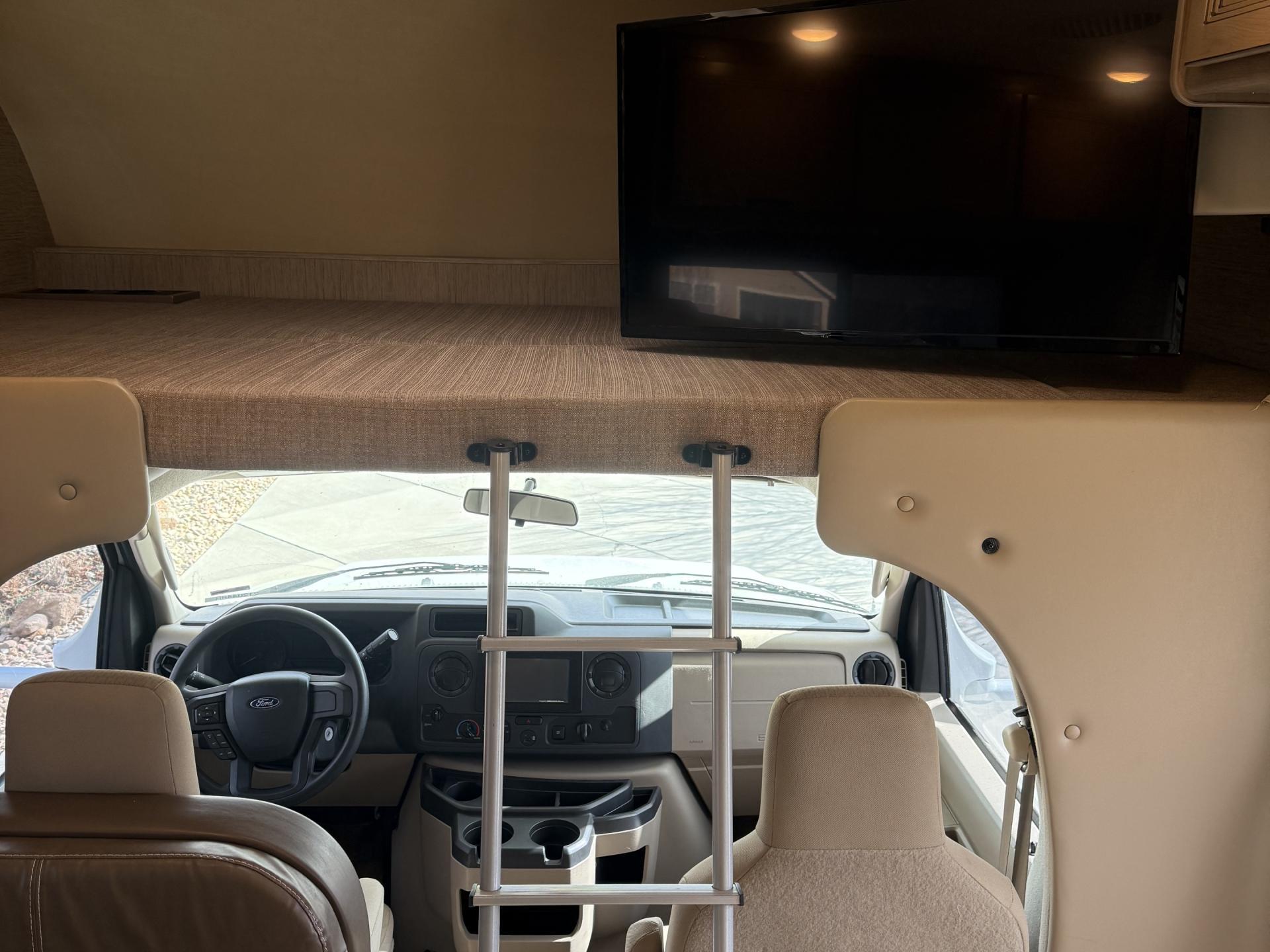 2021 Thor Motor Coach Coleman 22CMF