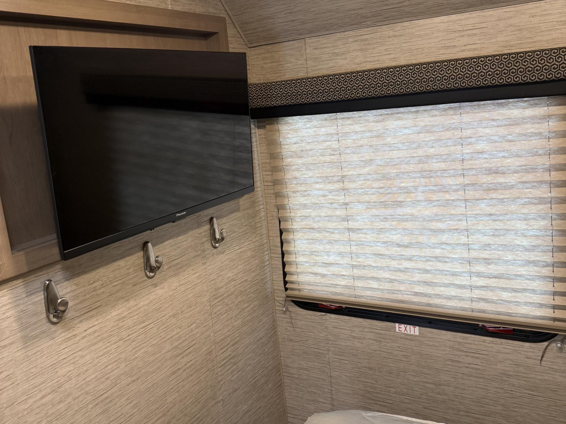 2021 Thor Motor Coach Coleman 22CMF