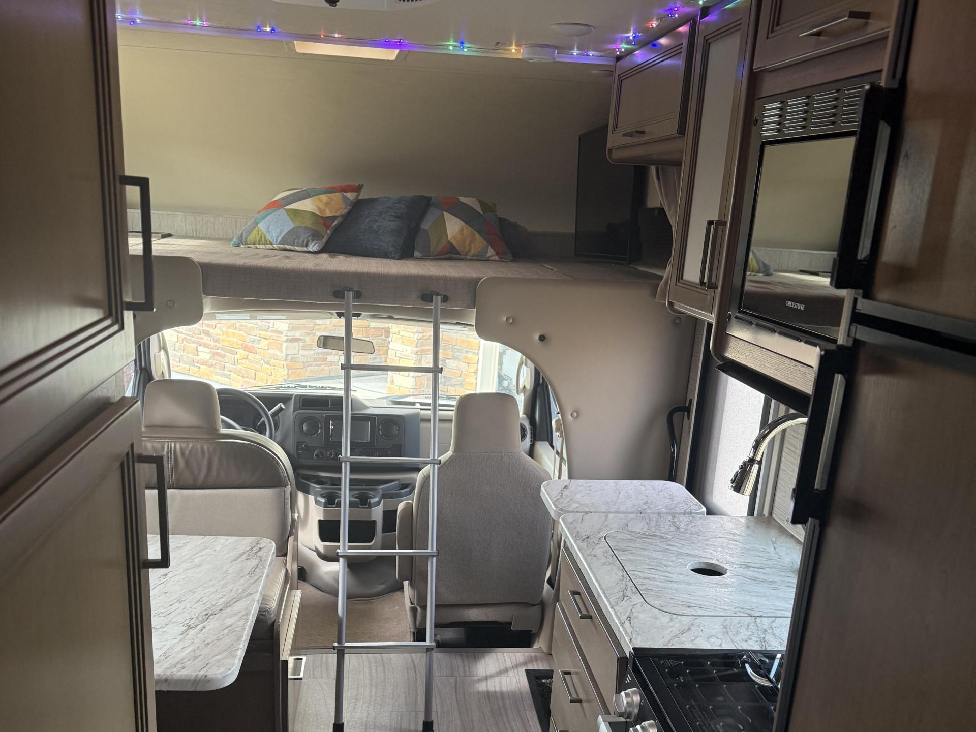 2021 Thor Motor Coach Coleman 22CMF