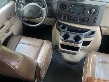 2016 Forest River Sunseeker 3170dsf