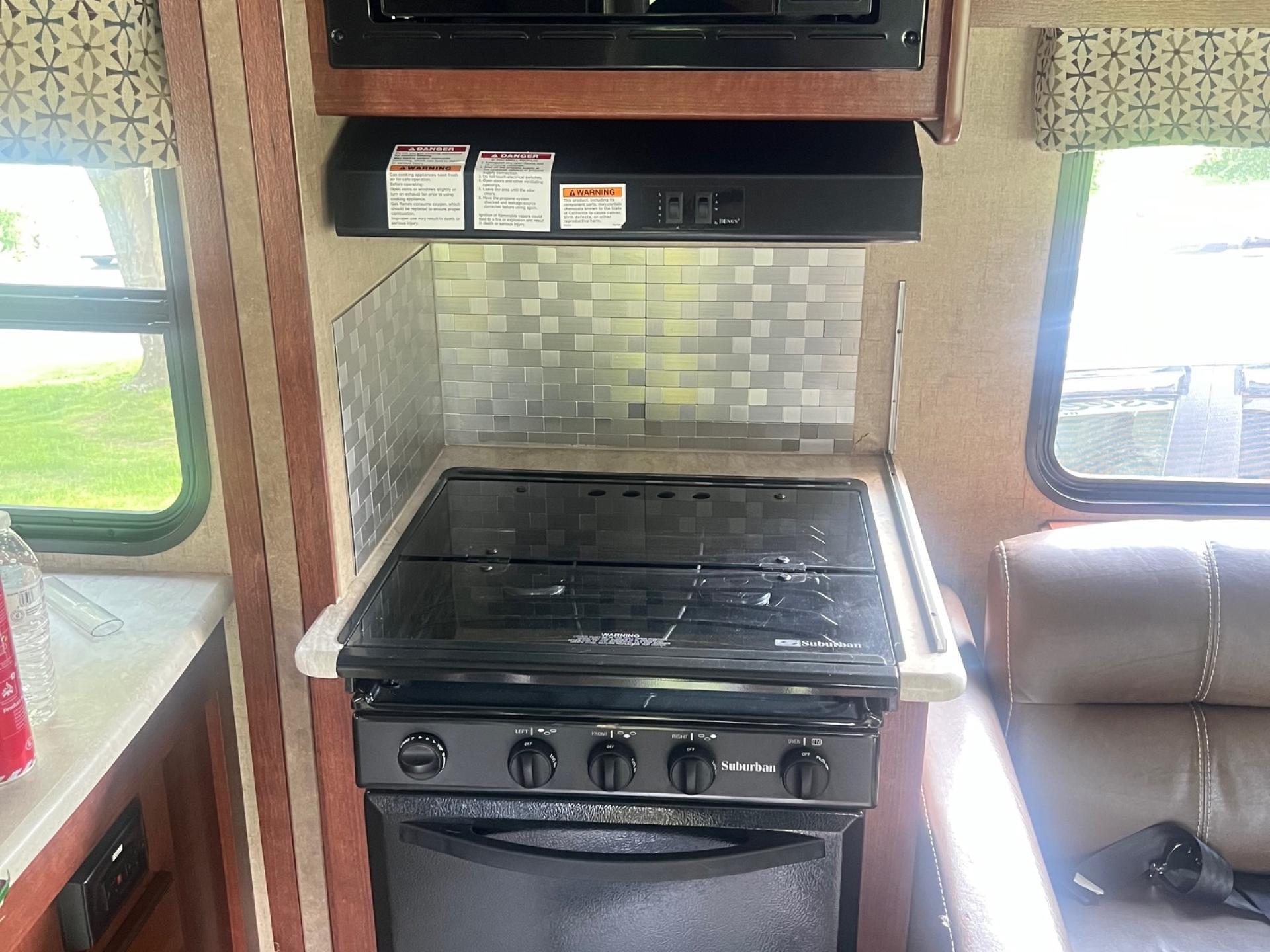 2016 Forest River Sunseeker 3170dsf