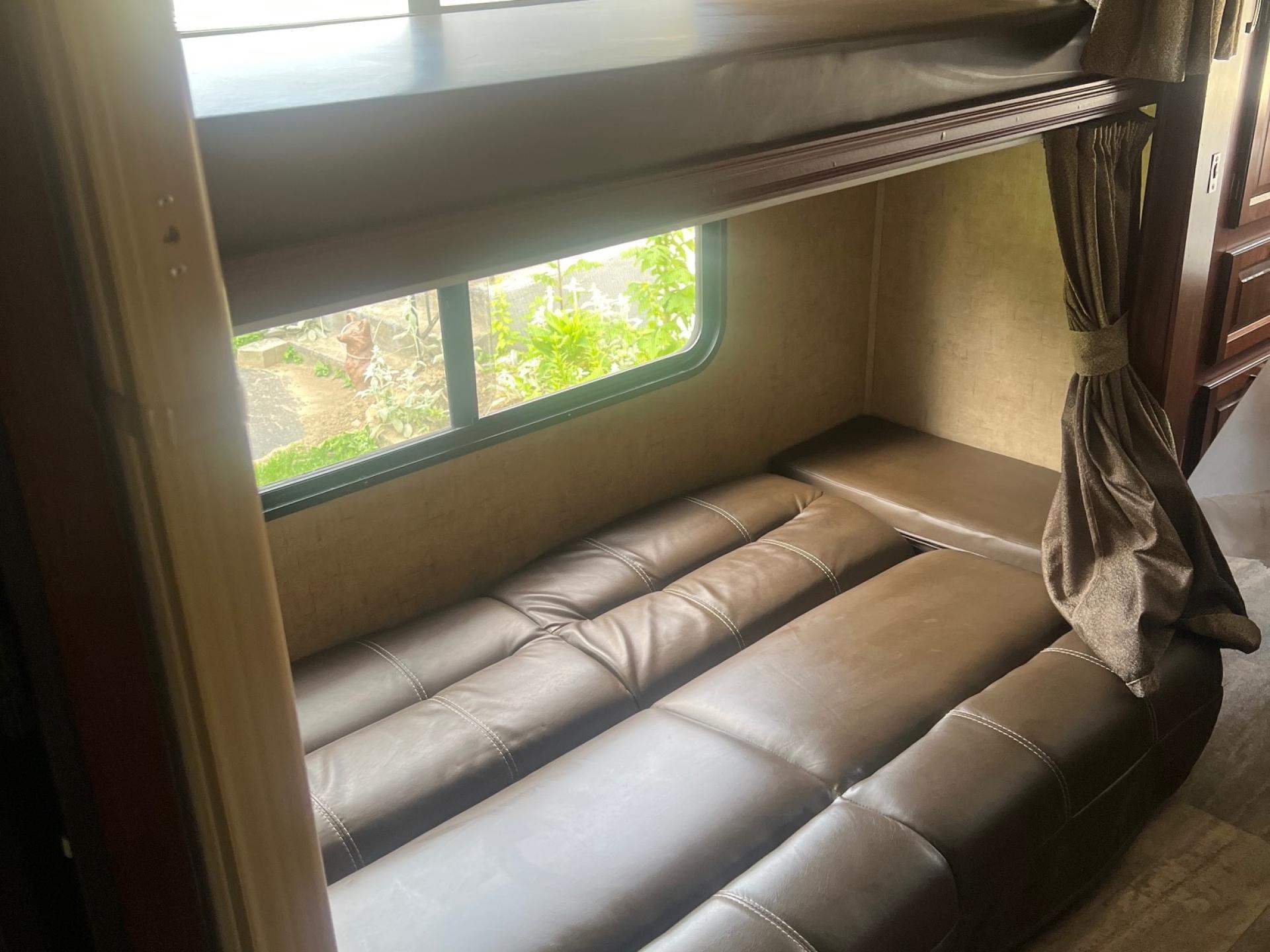 2016 Forest River Sunseeker 3170dsf