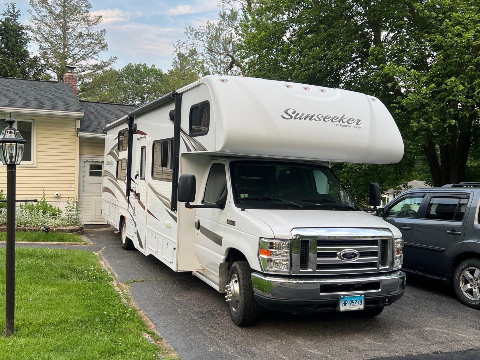 2016 Forest River Sunseeker 3170dsf