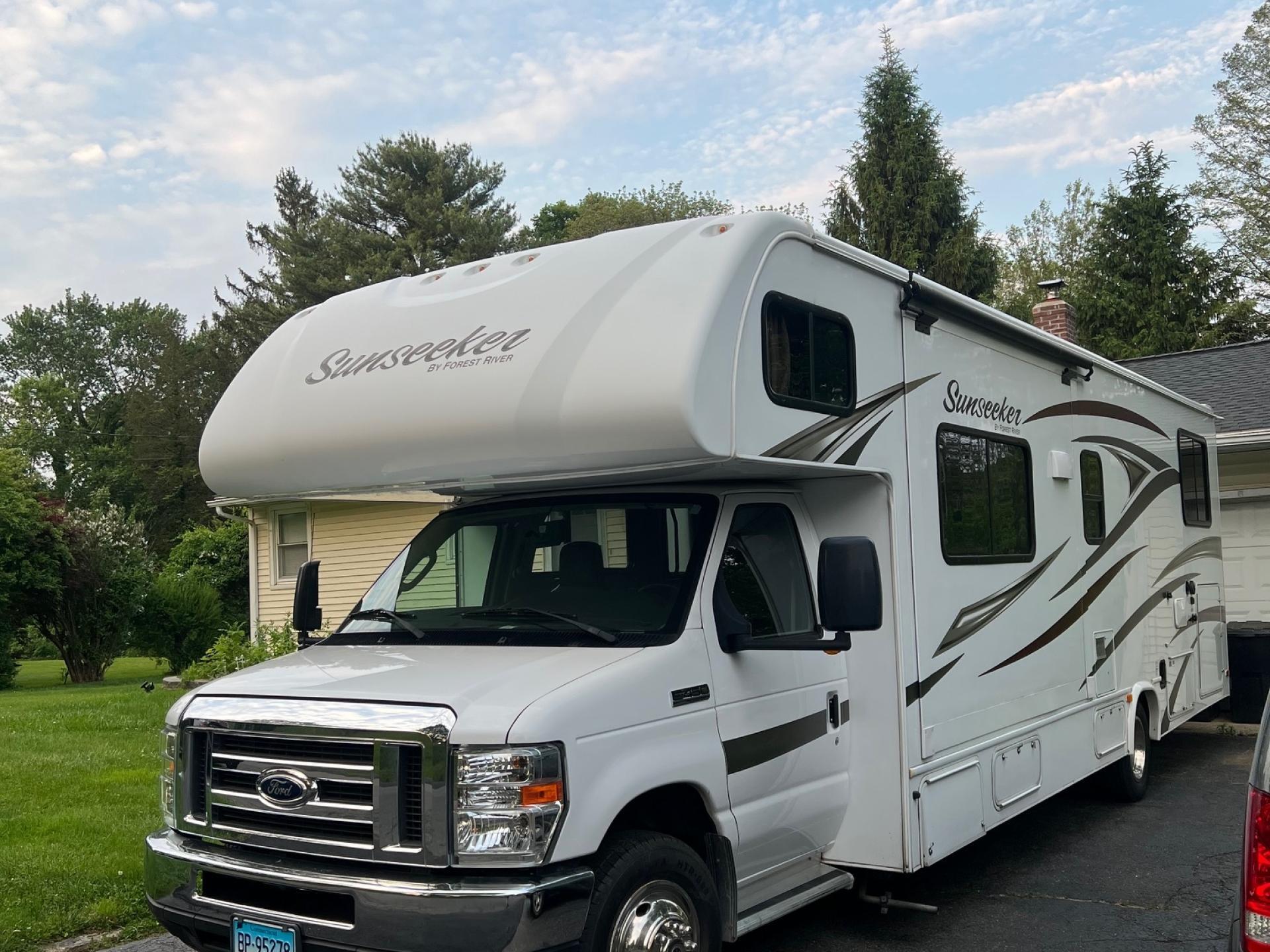 2016 Forest River Sunseeker 3170dsf
