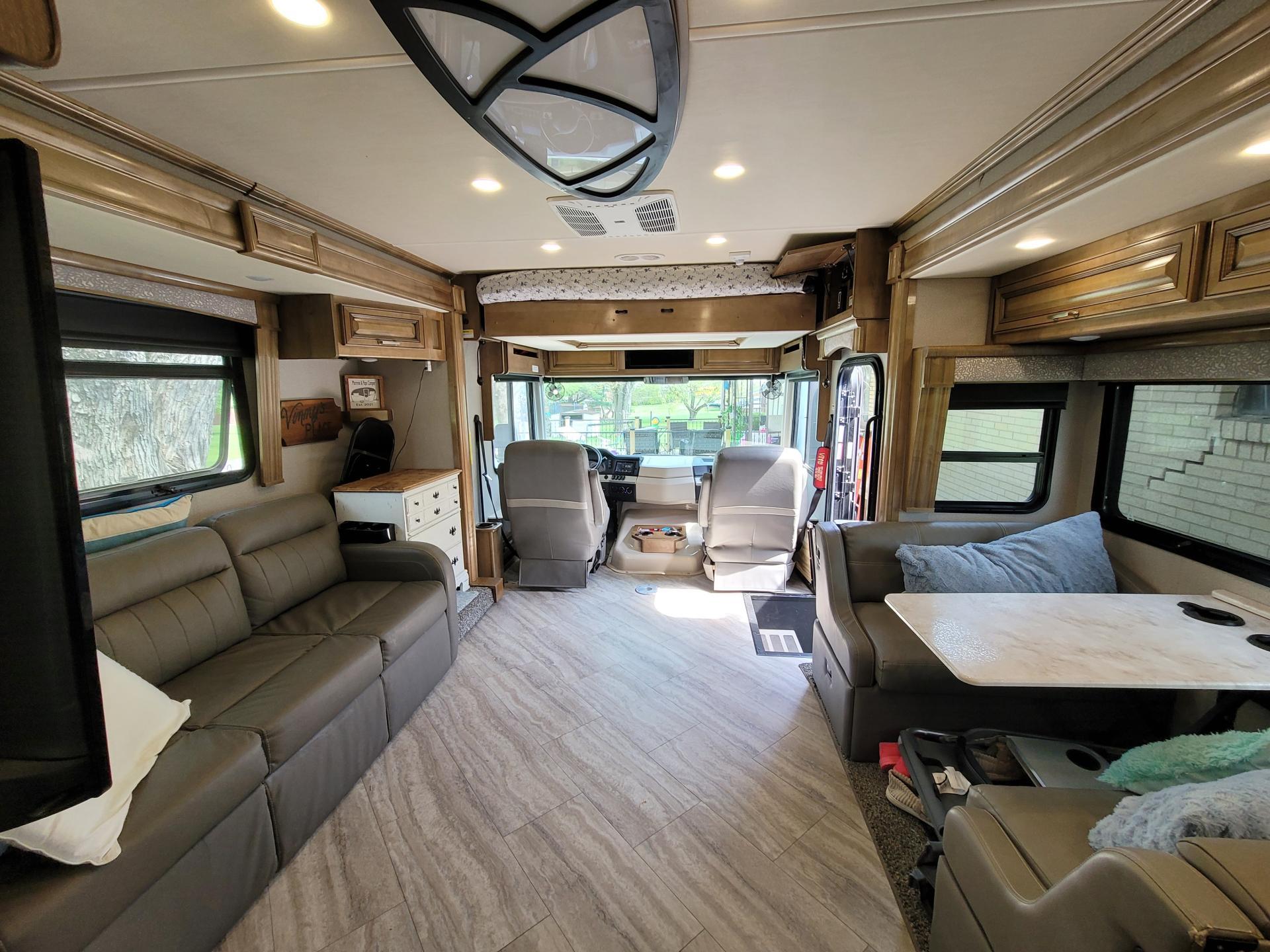 2019 Fleetwood Southwind 36p