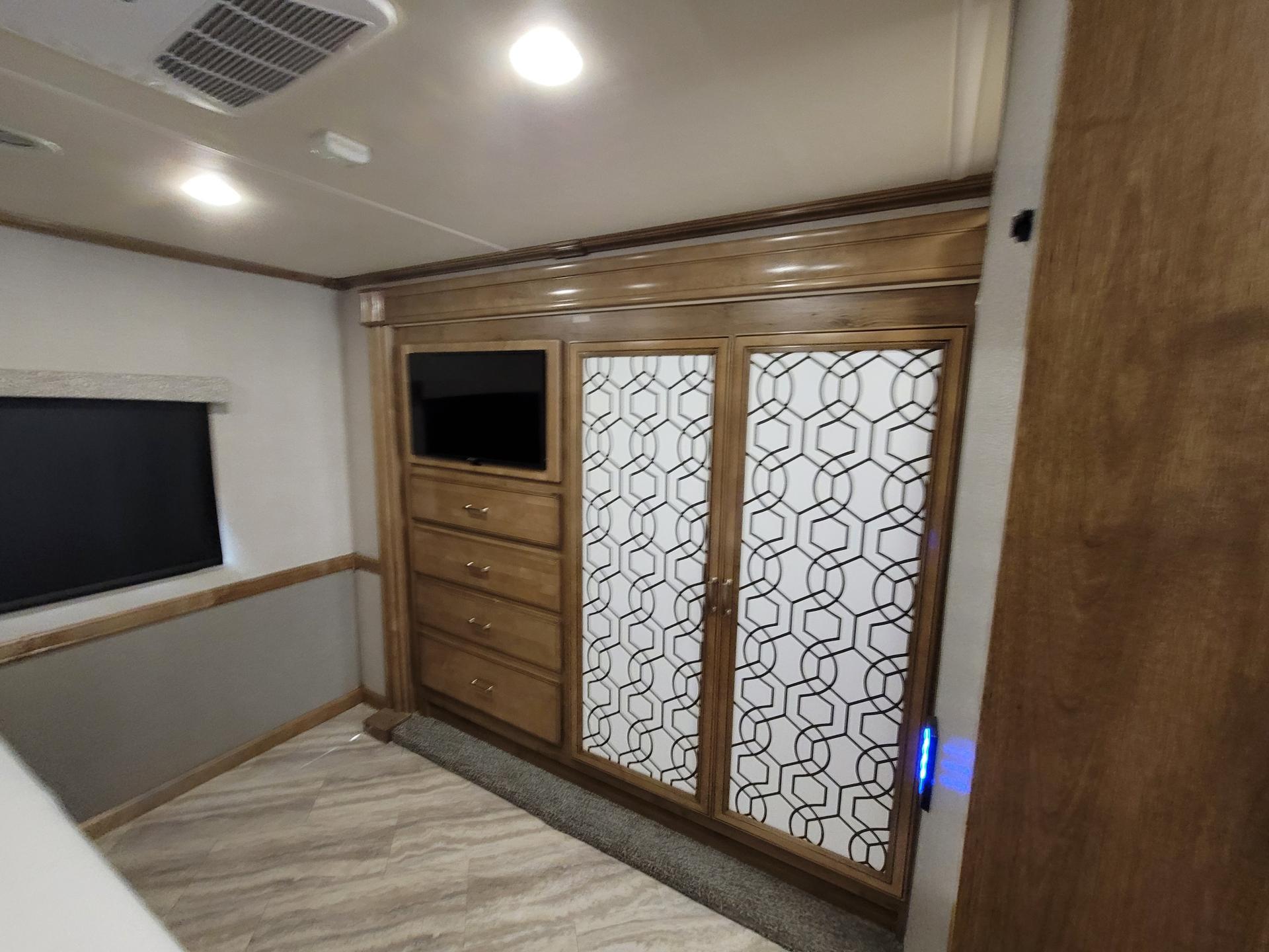 2019 Fleetwood Southwind 36p