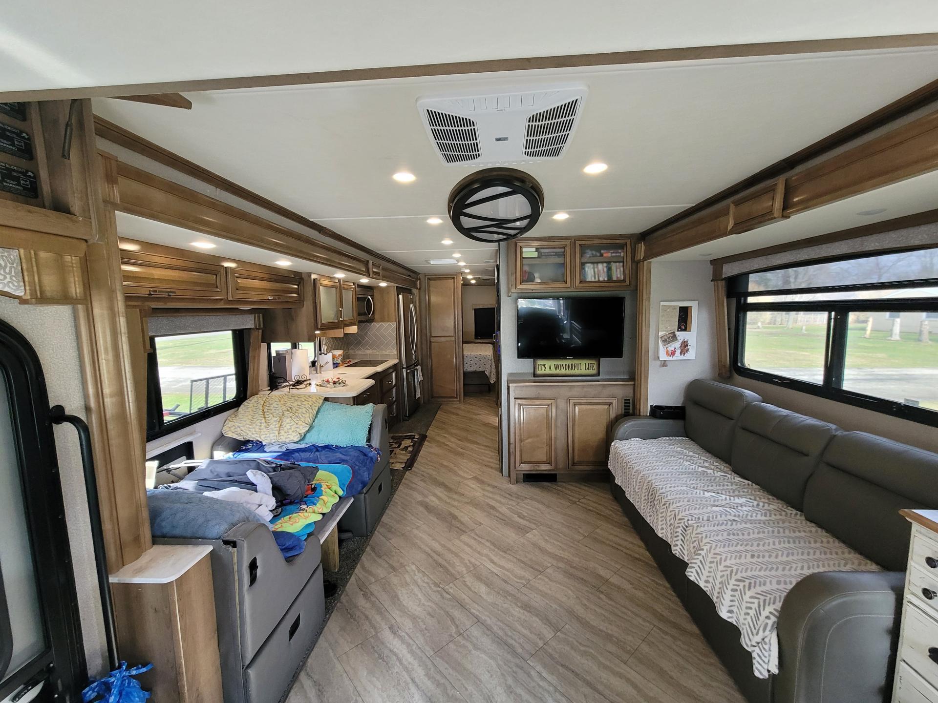 2019 Fleetwood Southwind 36p