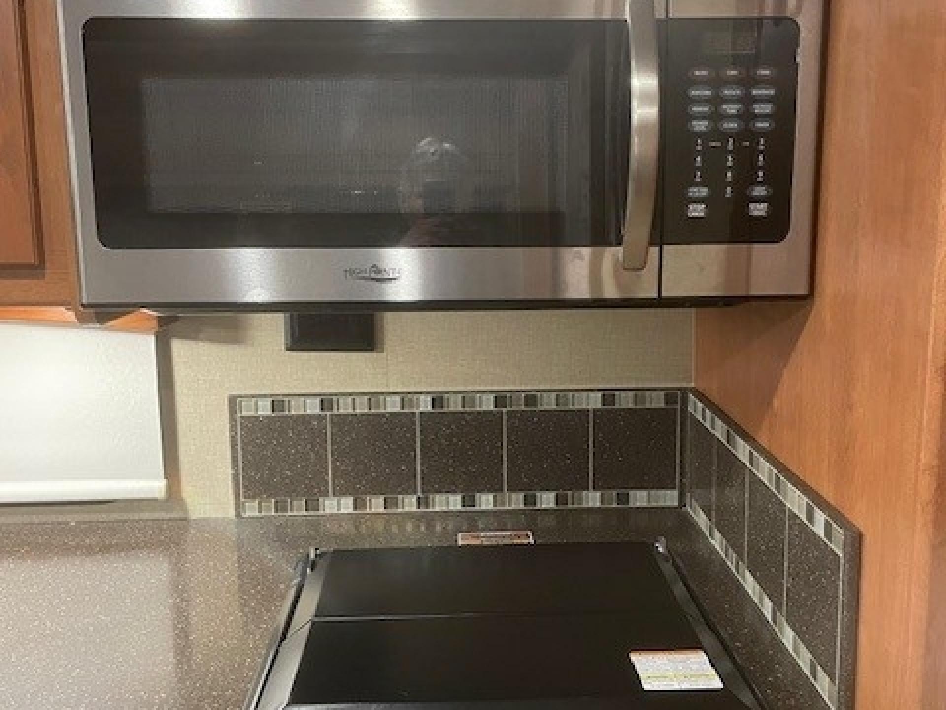 2017 Winnebago Sunova 36z