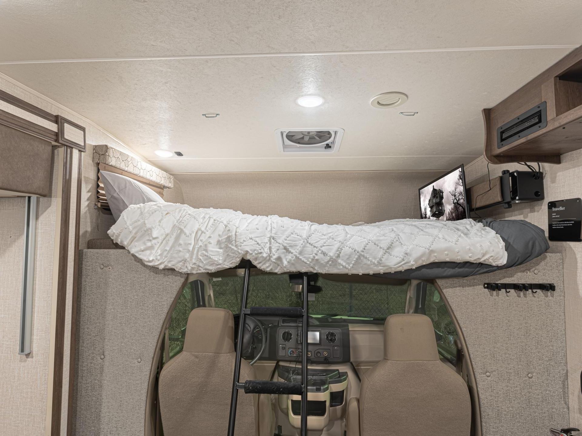 2020 Coachmen Freelander 28ss