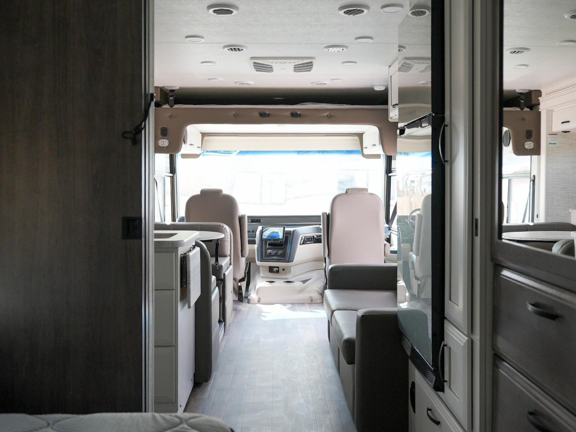 2025 Entegra Coach Vision SE 27ase