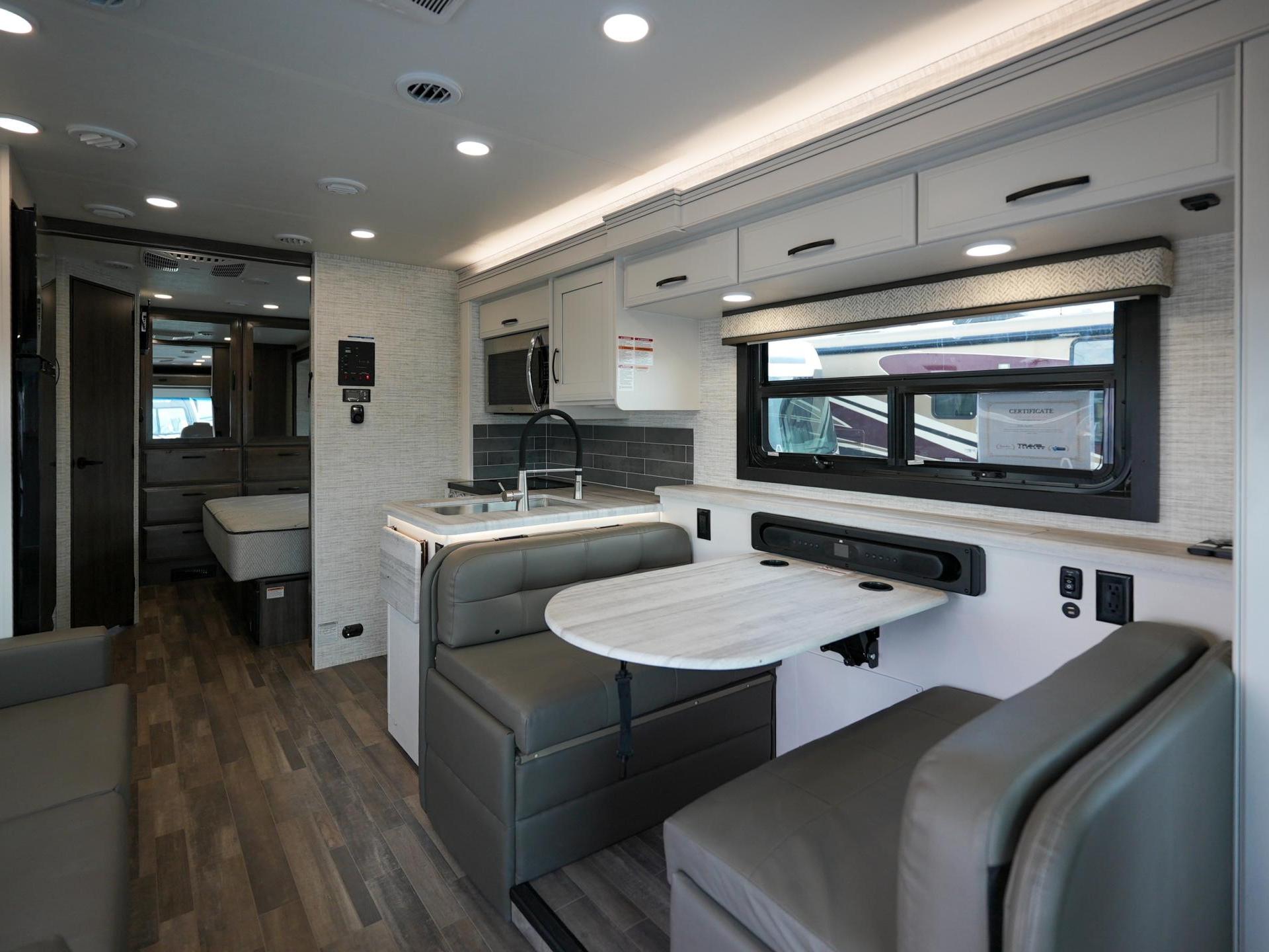 2025 Entegra Coach Vision SE 27ase