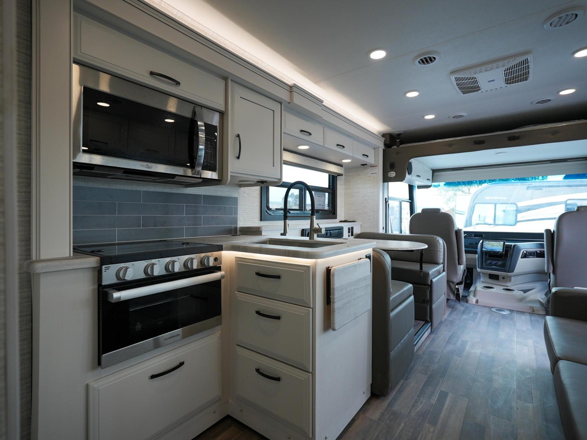 2025 Entegra Coach Vision SE 27ase