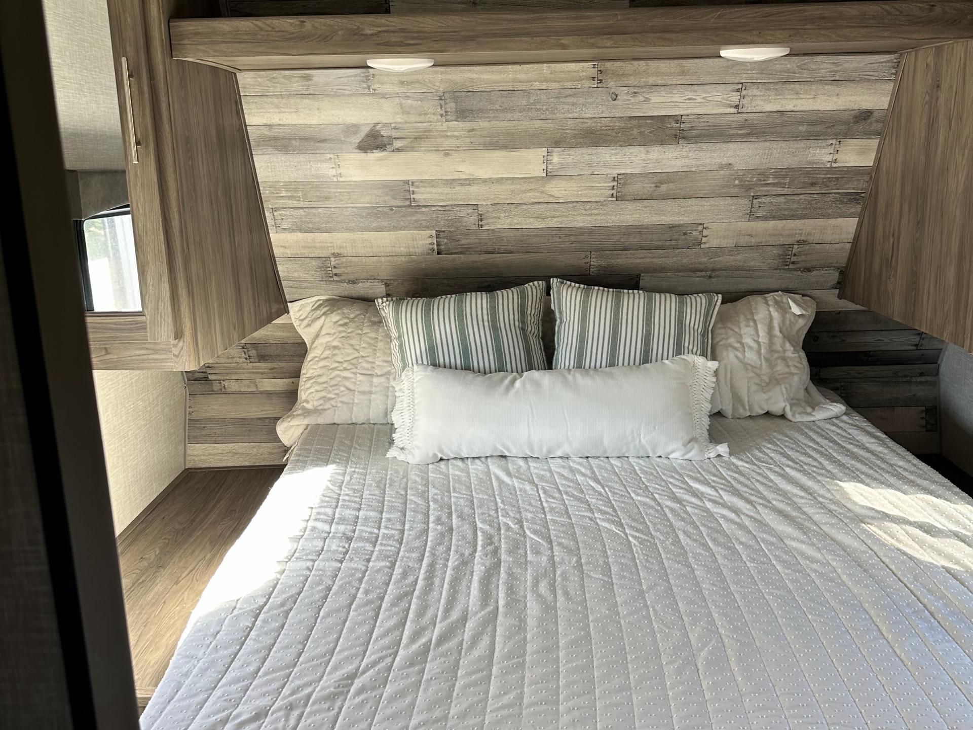 2021 Crossroads Zinger 331bh