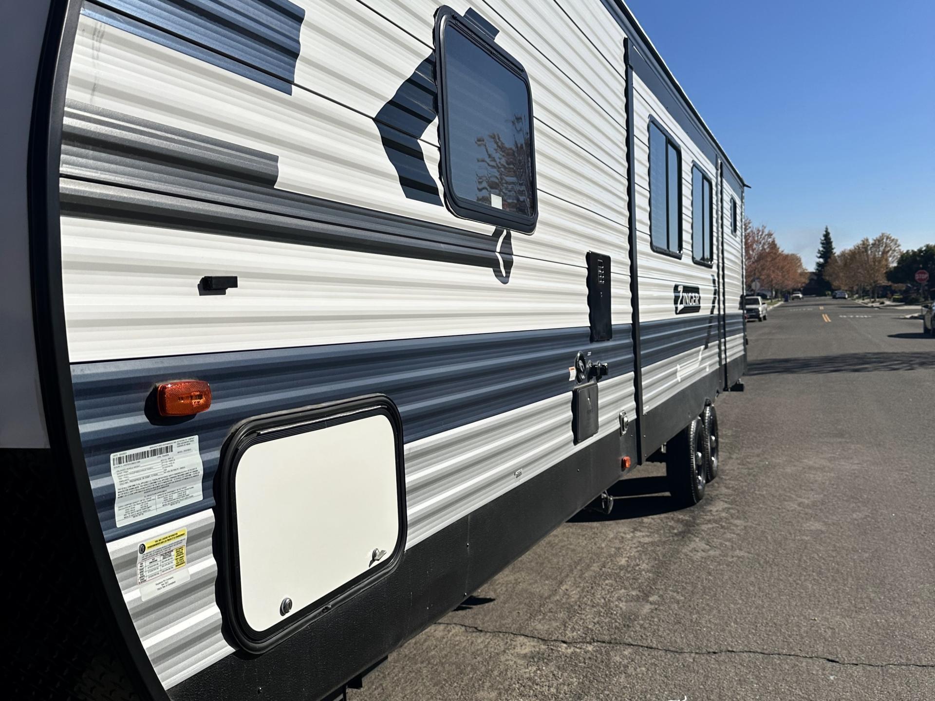 2021 Crossroads Zinger 331bh