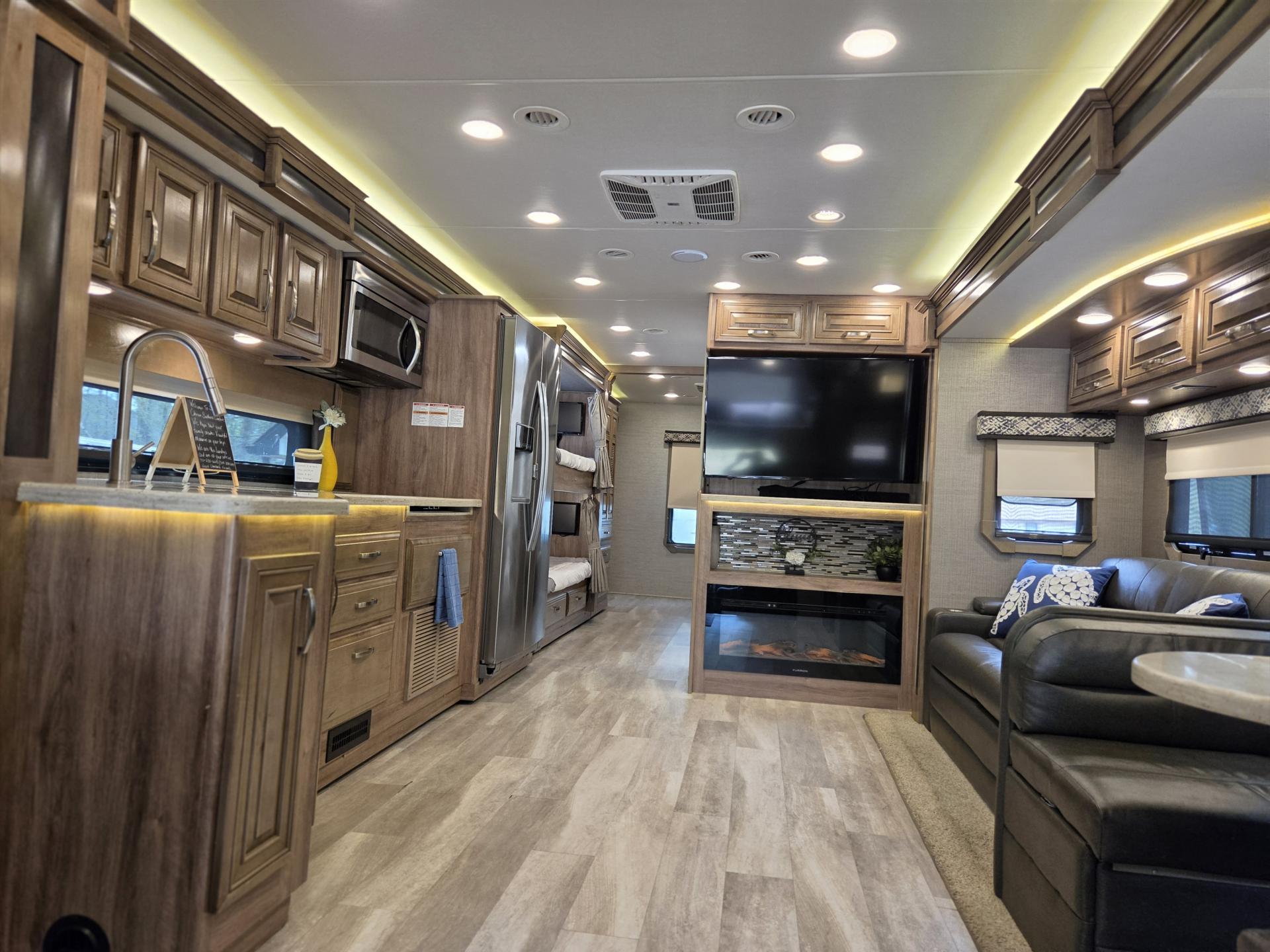 2021 Jayco Seneca 37l