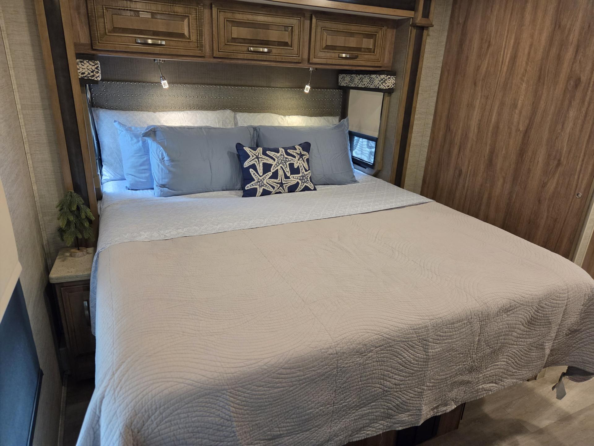 2021 Jayco Seneca 37l