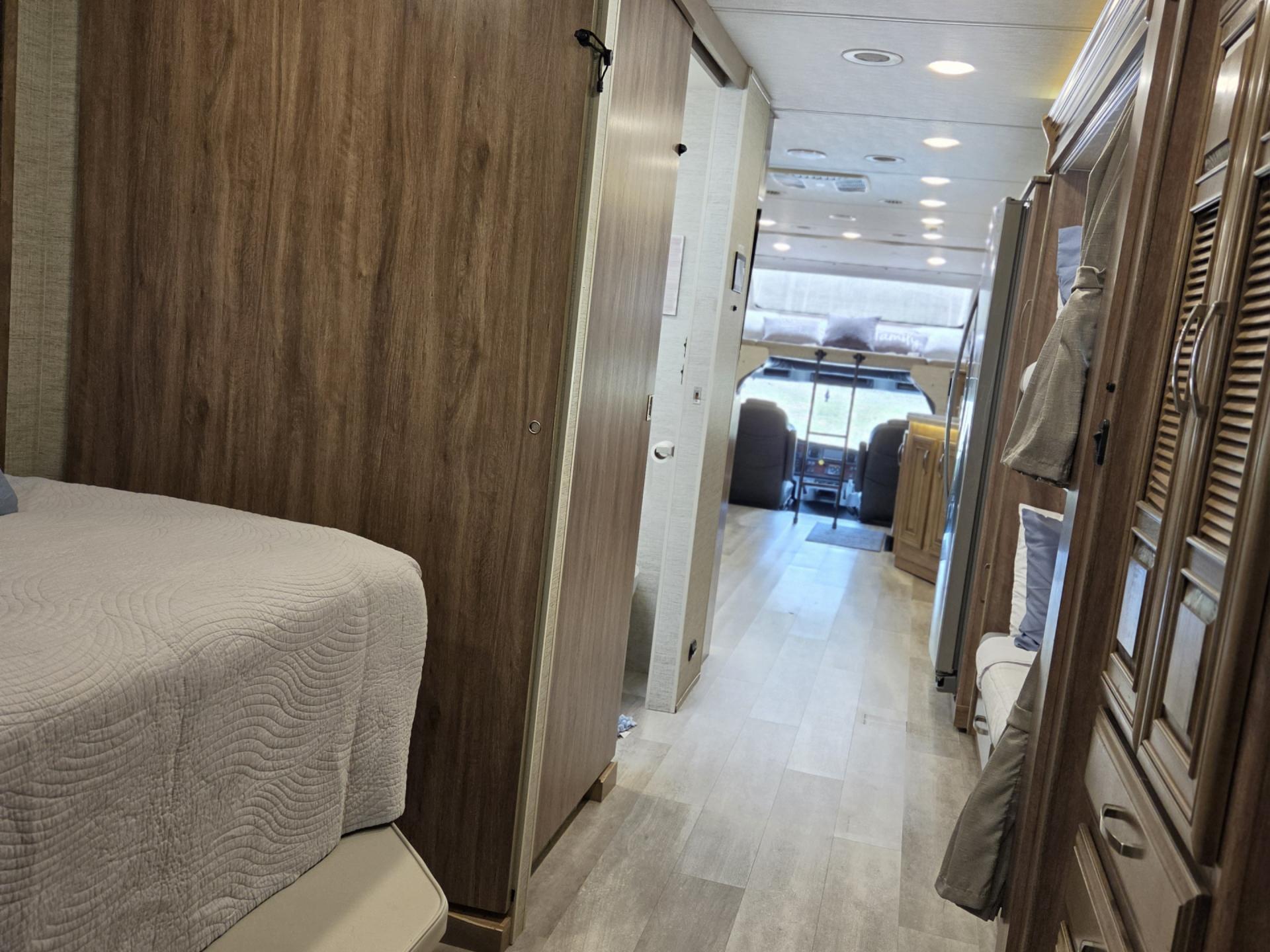 2021 Jayco Seneca 37l