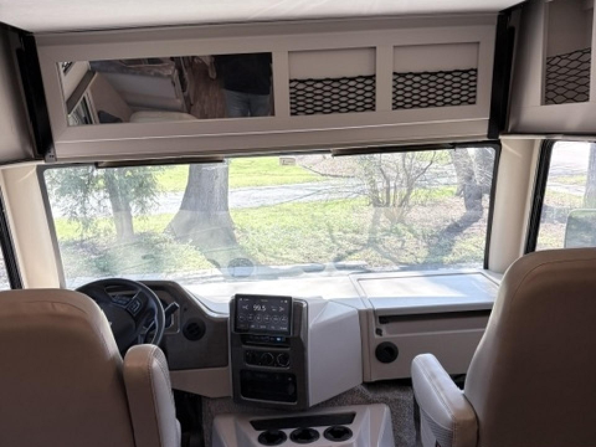 2022 thor motor coach ace 29.5