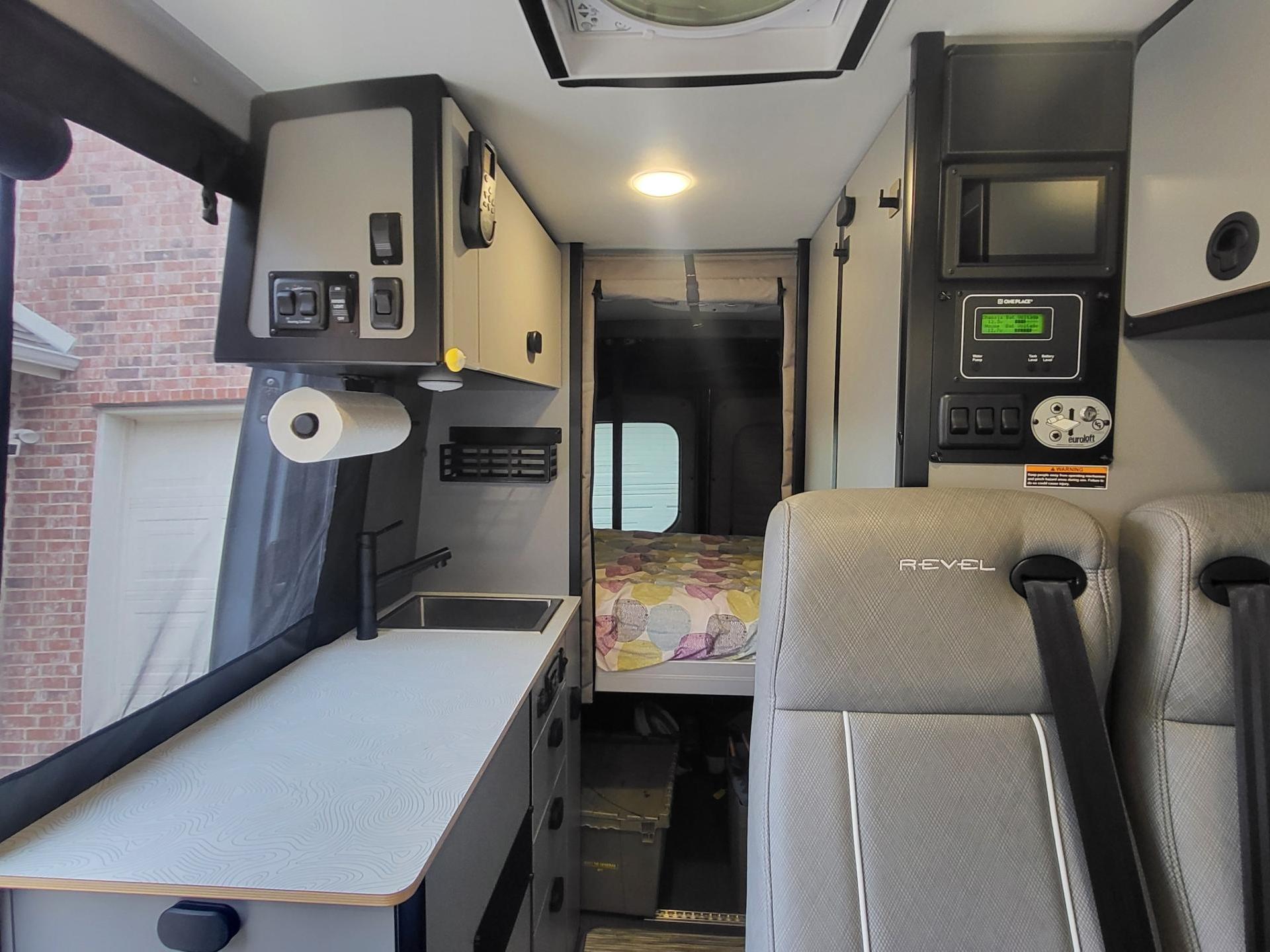 2025 Winnebago Revel 44e