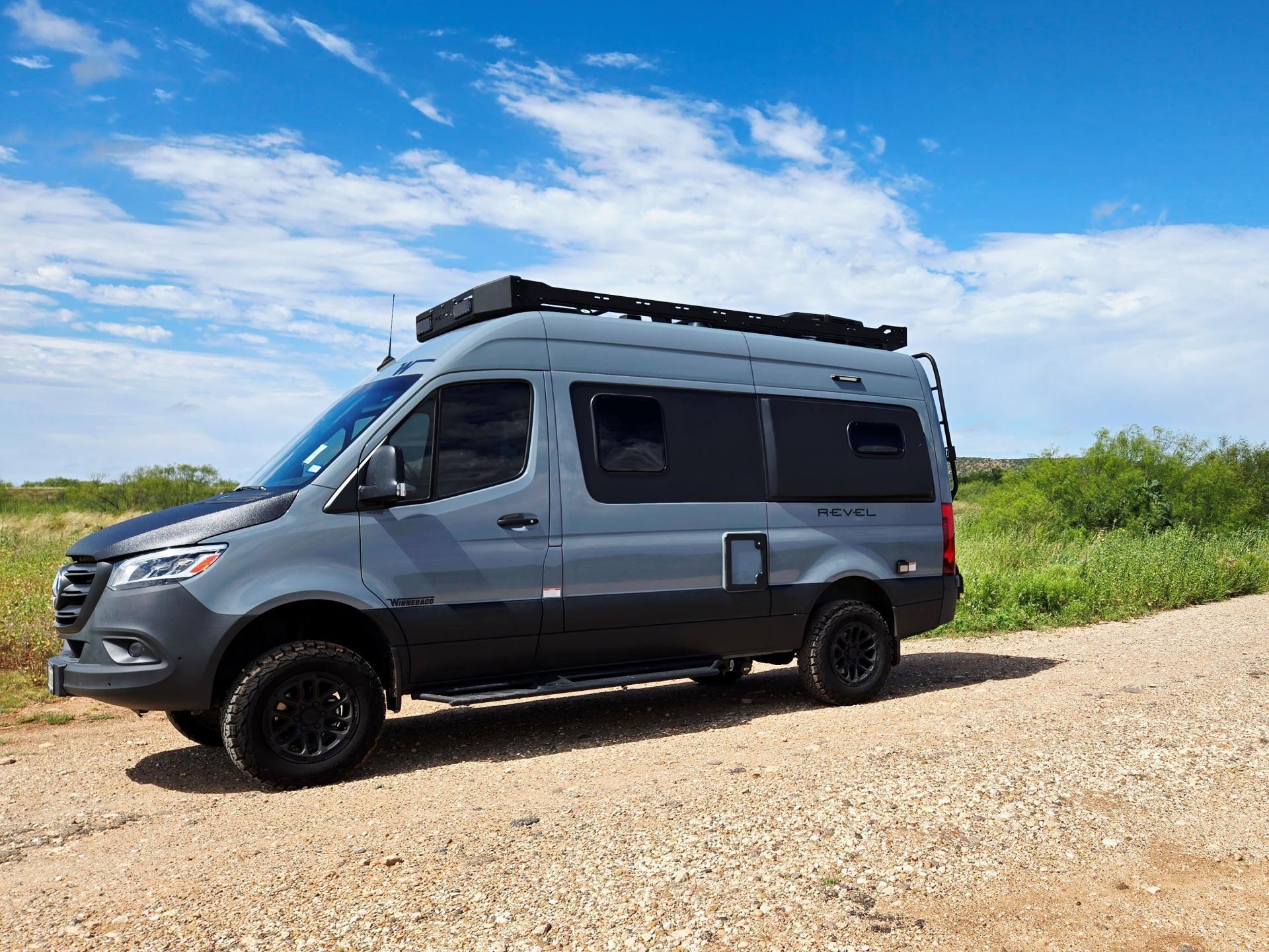 2025 Winnebago Revel 44e