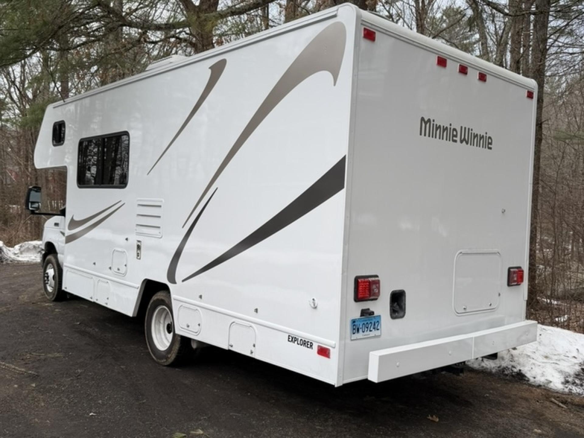 2020 Winnebago Minnie Winnie 328qr