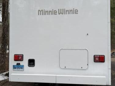 2020 Winnebago Minnie Winnie 328qr