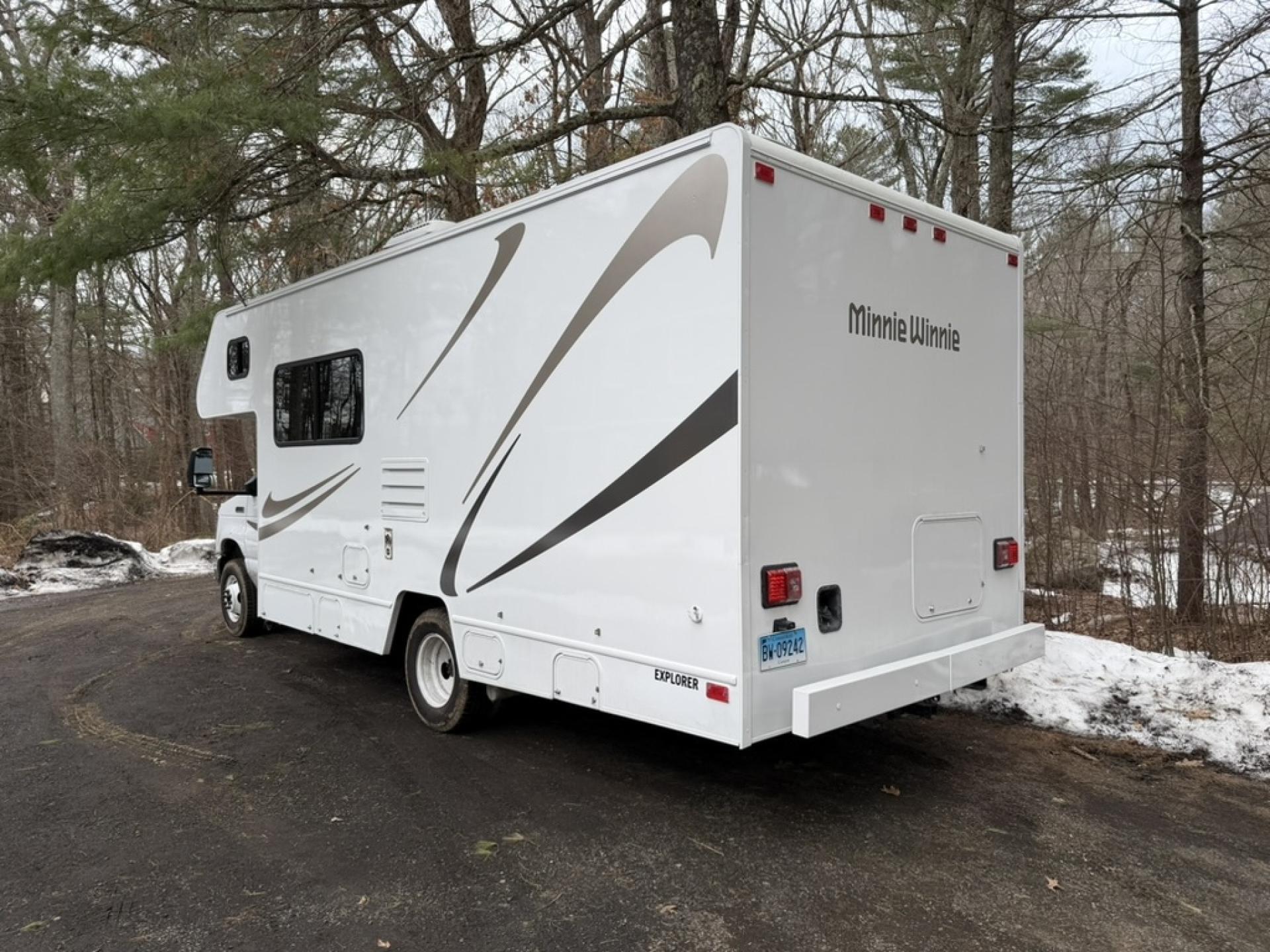 2020 Winnebago Minnie Winnie 328qr