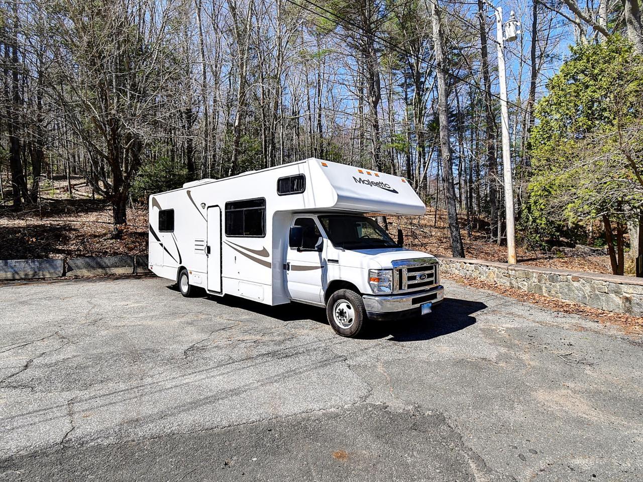 2020 Thor Motor Coach Four Winds 28a