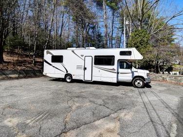 2020 Thor Motor Coach Four Winds 28a