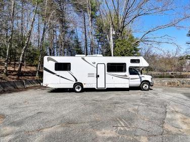 2020 Thor Motor Coach Four Winds 28a