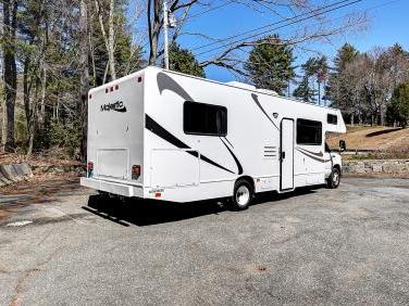 2020 Thor Motor Coach Four Winds 28a