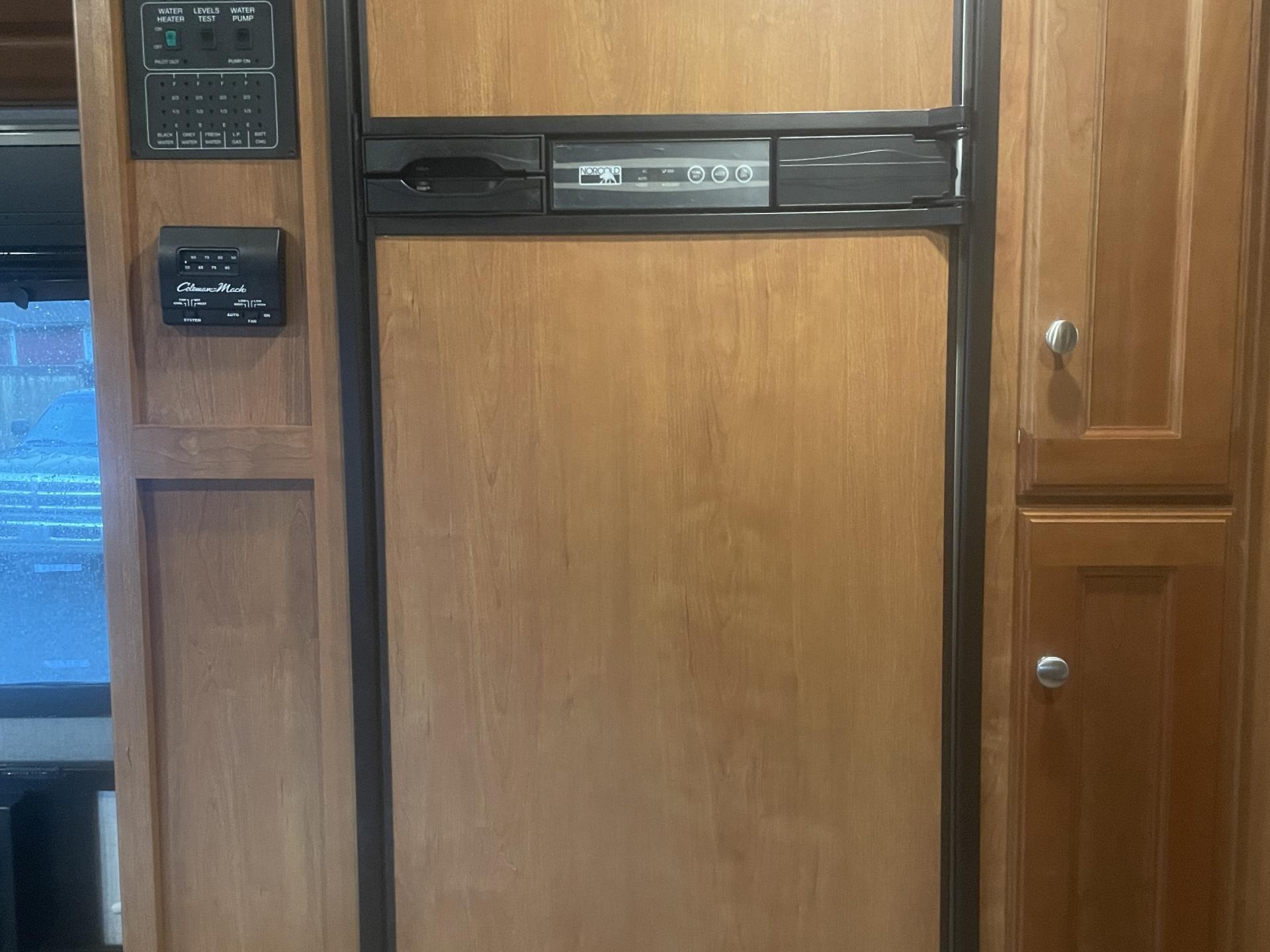 2018 Winnebago Vista 27pe