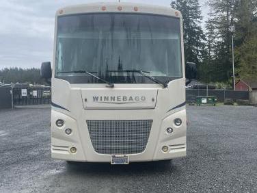 2018 Winnebago Vista 27pe