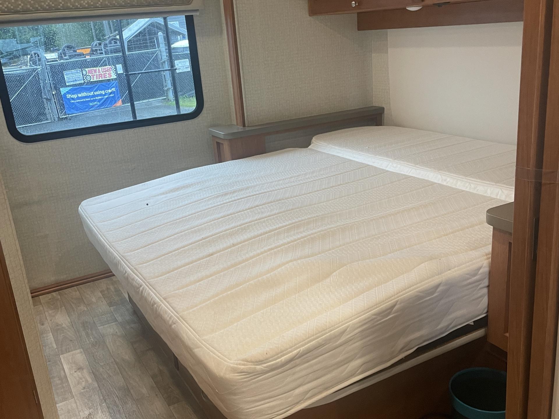 2018 Winnebago Vista 27pe